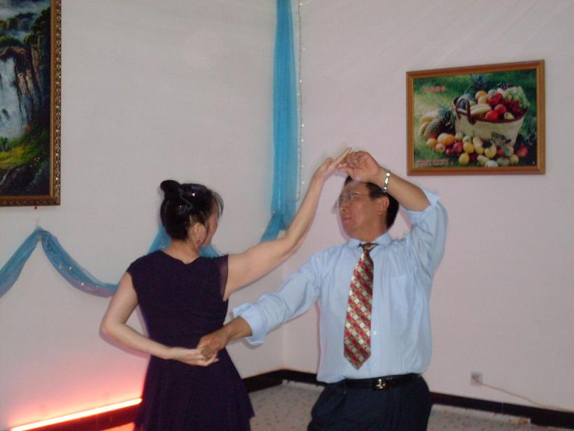 双人交谊舞.jpg